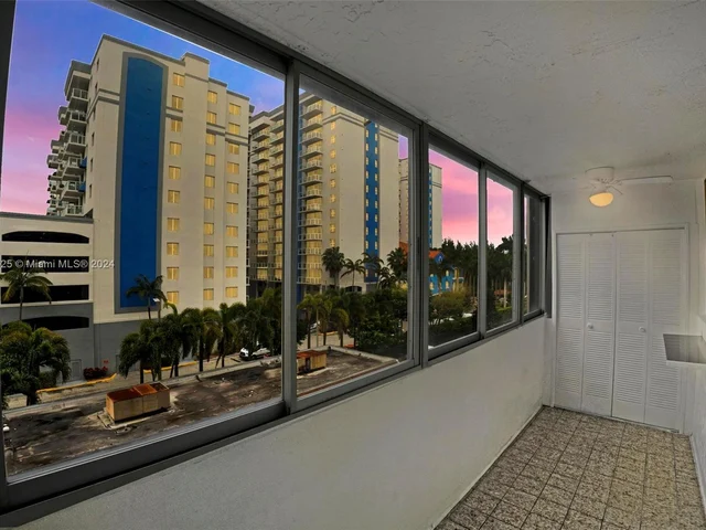 5055 NW 7th St # 509, Miami FL 33126