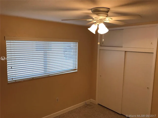 41 NW 76th Ave # 0, Miami FL 33126