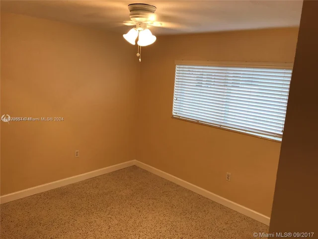 41 NW 76th Ave # 0, Miami FL 33126