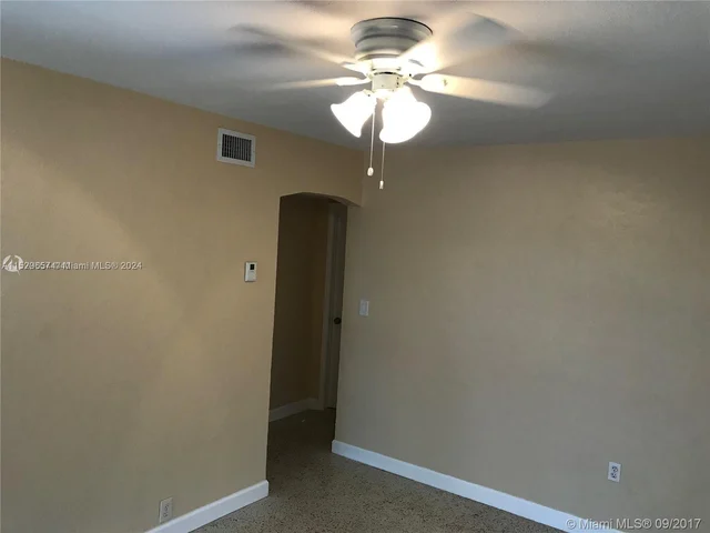 41 NW 76th Ave # 0, Miami FL 33126