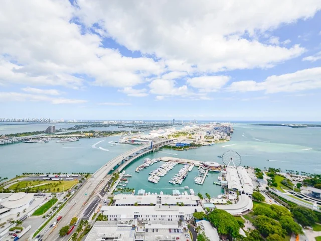 398 NE 5th St # 4210, Miami FL 33132