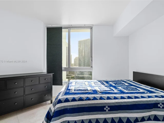 350 S Miami Ave # 2210, Miami FL 33130