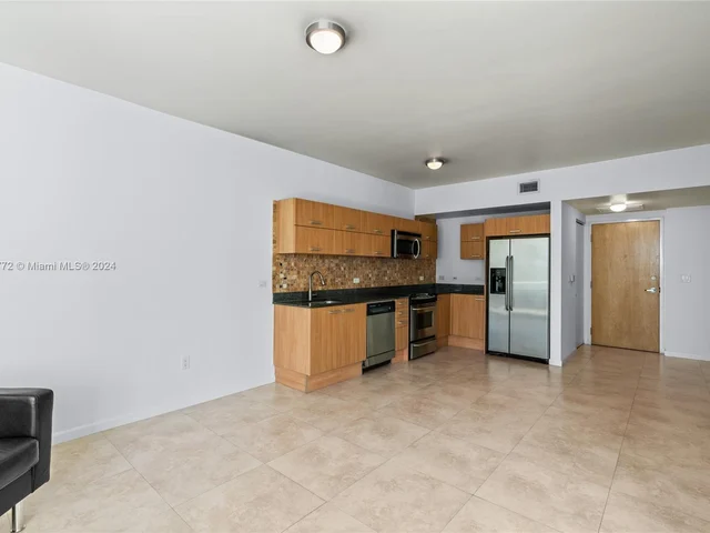 350 S Miami Ave # 2210, Miami FL 33130