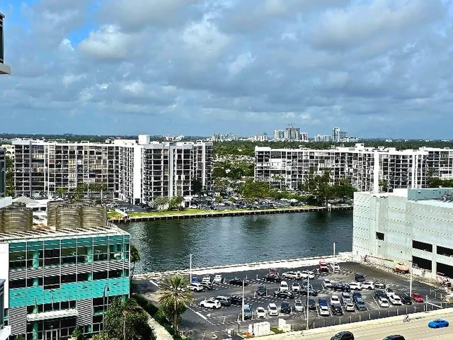 3535 S Ocean Dr # 1206, Hollywood FL 33019