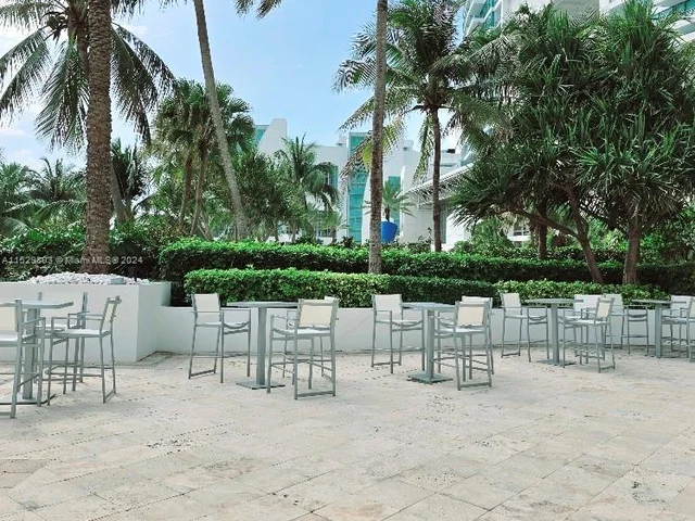 3535 S Ocean Dr # 1206, Hollywood FL 33019