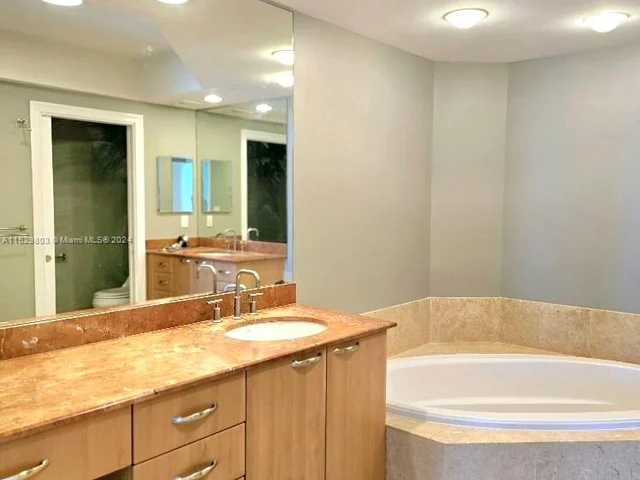 3535 S Ocean Dr # 1206, Hollywood FL 33019