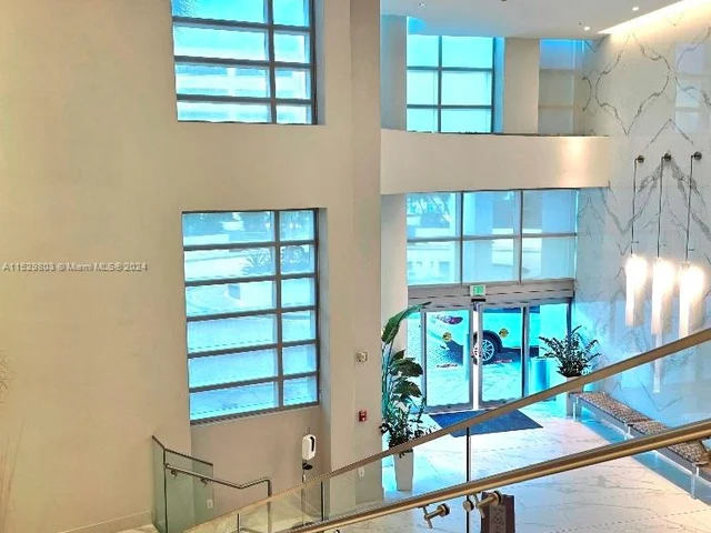 3535 S Ocean Dr # 1206, Hollywood FL 33019