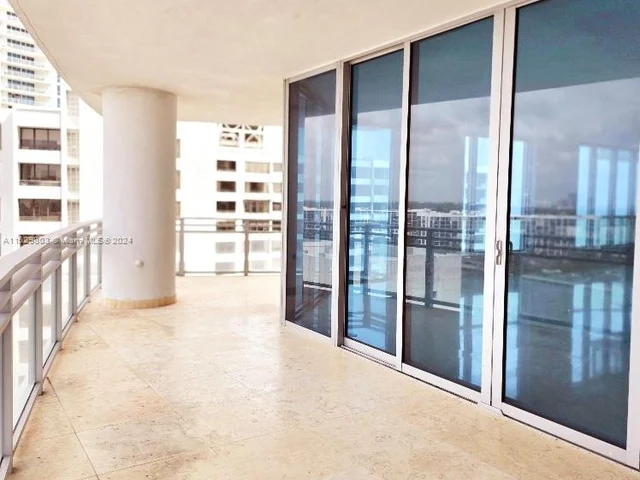 3535 S Ocean Dr # 1206, Hollywood FL 33019