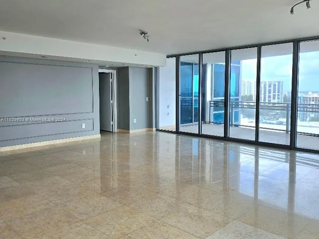 3535 S Ocean Dr # 1206, Hollywood FL 33019