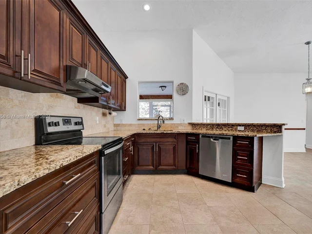 13805 Sheffield St # 0, Wellington FL 33414