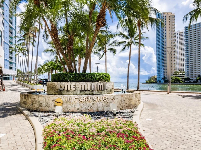 335 S Biscayne Blvd # 2900, Miami FL 33131
