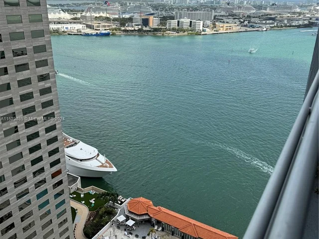 335 S Biscayne Blvd # 2900, Miami FL 33131