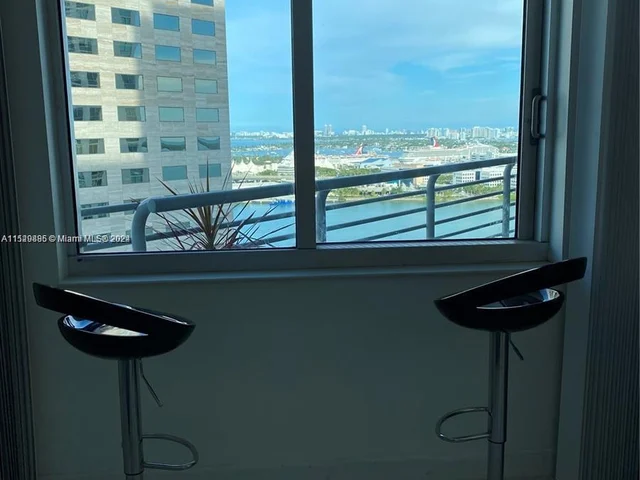 335 S Biscayne Blvd # 2900, Miami FL 33131