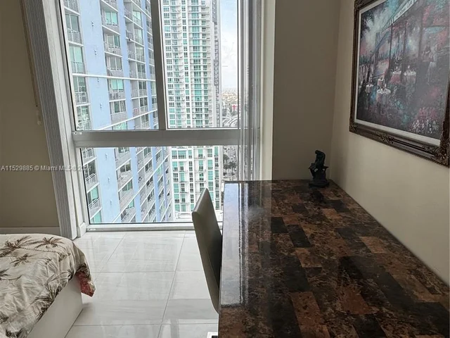 335 S Biscayne Blvd # 2900, Miami FL 33131