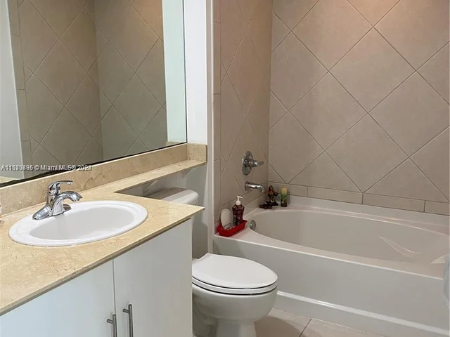 335 S Biscayne Blvd # 2900, Miami FL 33131