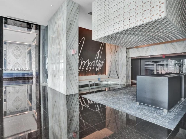 335 S Biscayne Blvd # 2900, Miami FL 33131