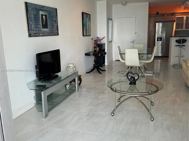 335 S Biscayne Blvd # 2900, Miami FL 33131