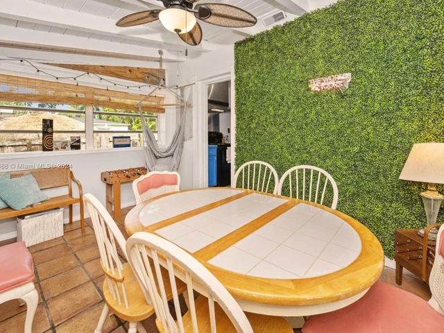 1701 Fletcher St, Hollywood FL 33020