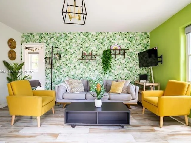 1701 Fletcher St, Hollywood FL 33020