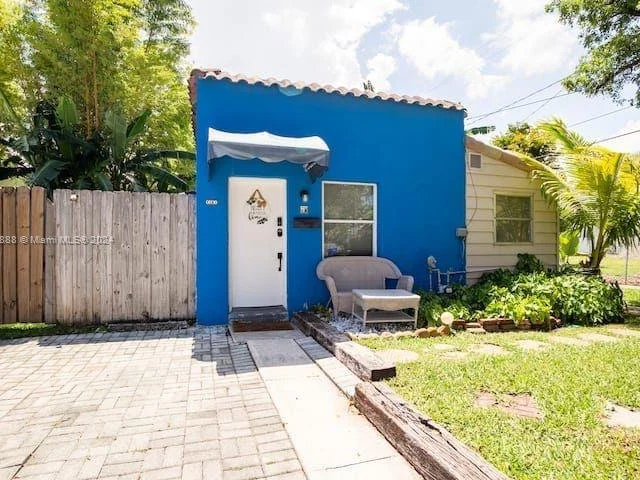 1701 Fletcher St, Hollywood FL 33020