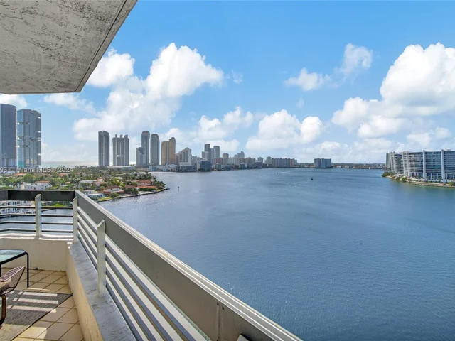 19101 Mystic Pointe Dr # 1501, Aventura FL 33180