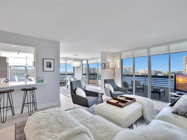 19101 Mystic Pointe Dr # 1501, Aventura FL 33180