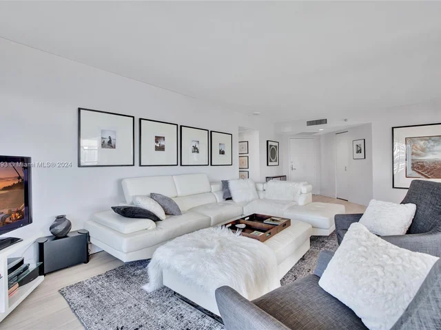 19101 Mystic Pointe Dr # 1501, Aventura FL 33180