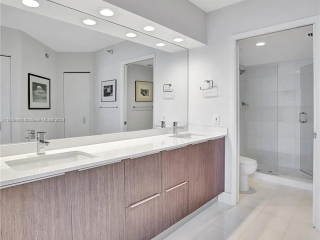 19101 Mystic Pointe Dr # 1501, Aventura FL 33180