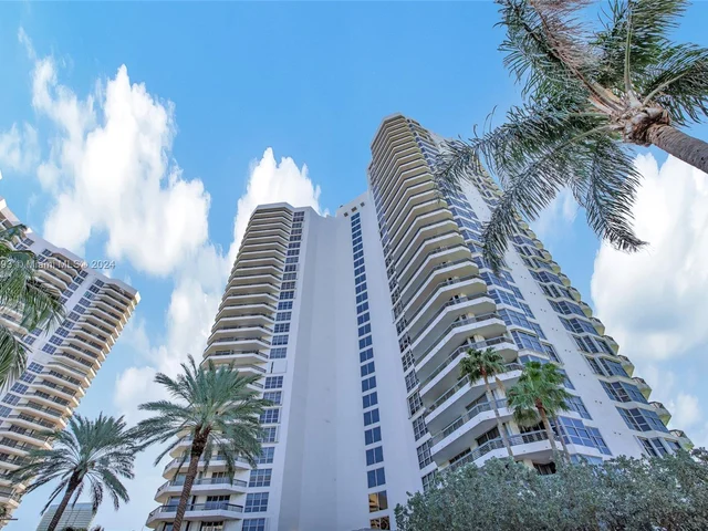 19101 Mystic Pointe Dr # 1501, Aventura FL 33180