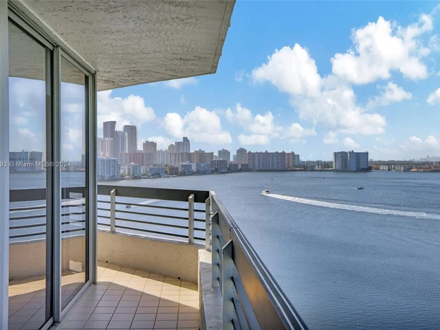 19101 Mystic Pointe Dr # 1501, Aventura FL 33180