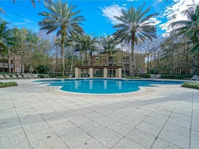 6304 W Sample Rd # 6304, Coral Springs FL 33067