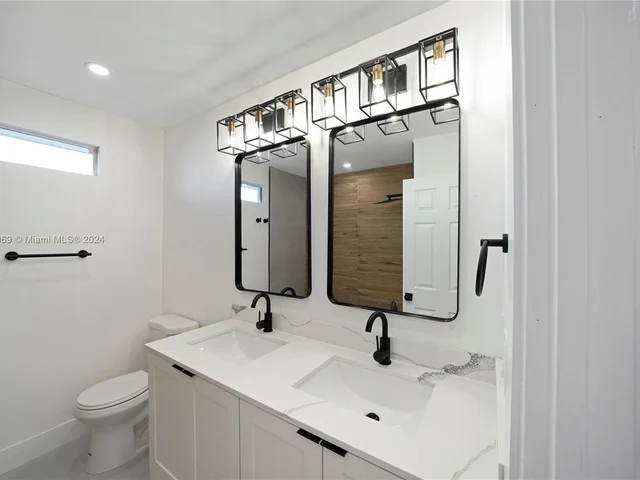 6411 NW 50th St, Coral Springs FL 33067