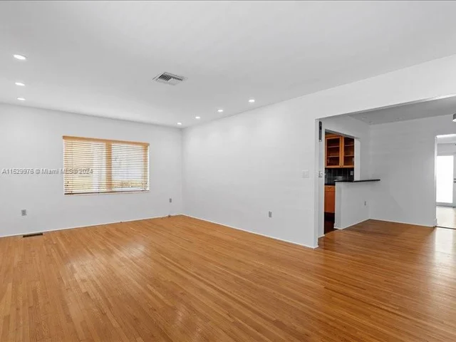 535 ALMERIA AVENUE # 1, Coral Gables FL 33134