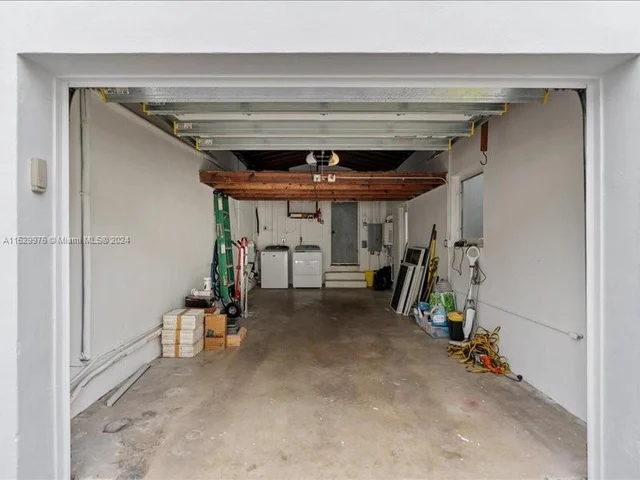 535 ALMERIA AVENUE # 1, Coral Gables FL 33134