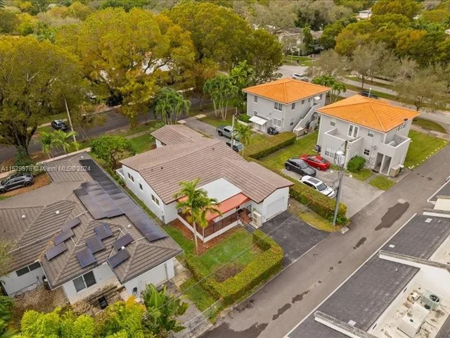 535 ALMERIA AVENUE # 1, Coral Gables FL 33134