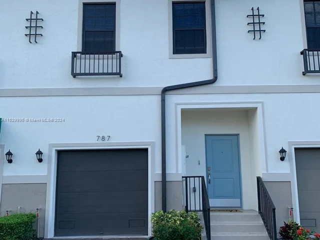 787 SW 11th St # 787, Florida City FL 33034