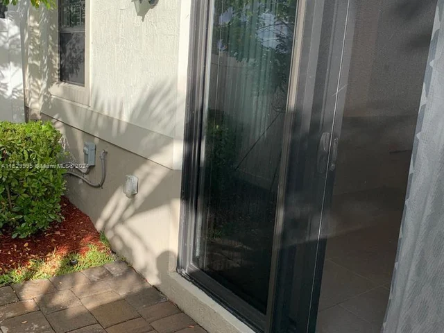 787 SW 11th St # 787, Florida City FL 33034