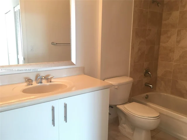 7900 Harbor Island Dr # 1226, North Bay Village FL 33141