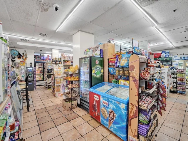 2333 Brickell Ave # 206, Miami FL 33129