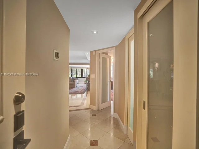 2333 Brickell Ave # 206, Miami FL 33129