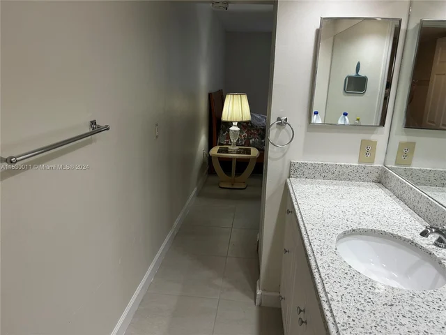 10855 SW 112th Ave # 211, Miami FL 33176