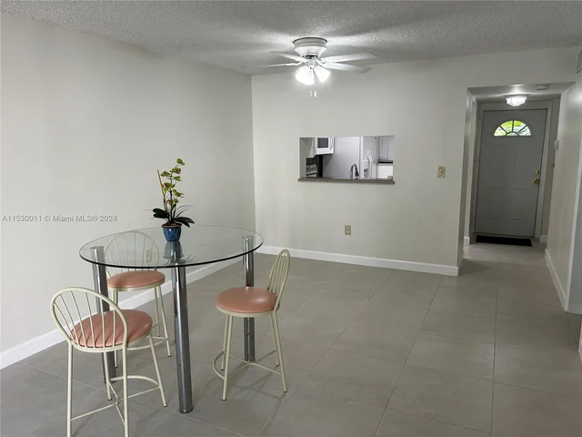 10855 SW 112th Ave # 211, Miami FL 33176