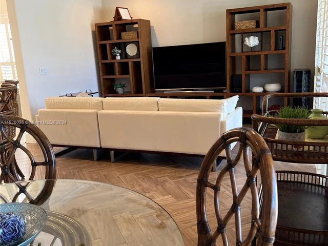 9624 Vineyard Ct, Boca Raton FL 33428