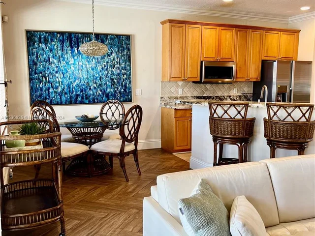 9624 Vineyard Ct, Boca Raton FL 33428