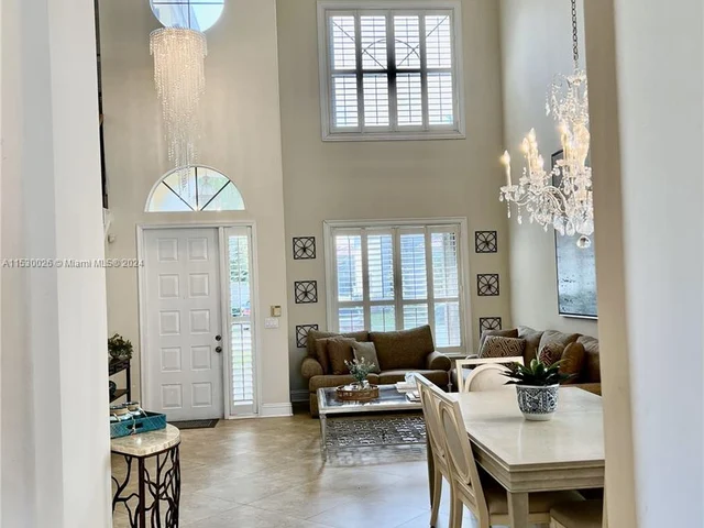 9624 Vineyard Ct, Boca Raton FL 33428