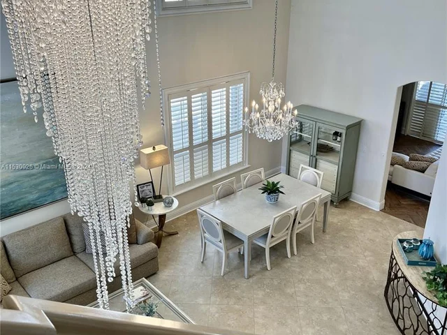 9624 Vineyard Ct, Boca Raton FL 33428