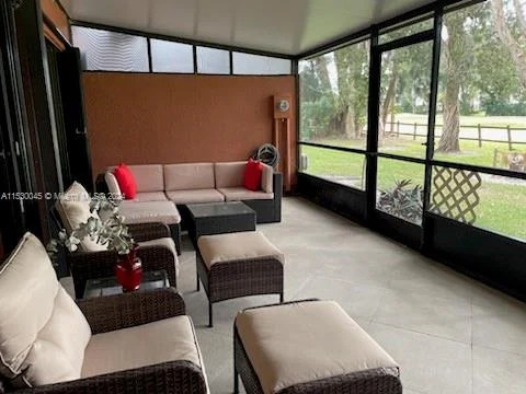 10386 Fairway Rd # 10386, Pembroke Pines FL 33026