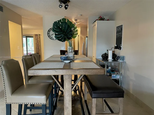 10386 Fairway Rd # 10386, Pembroke Pines FL 33026