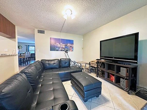 10386 Fairway Rd # 10386, Pembroke Pines FL 33026