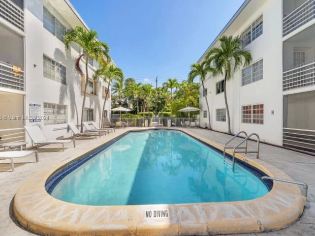 251 Galen Dr # 201E, Key Biscayne FL 33149